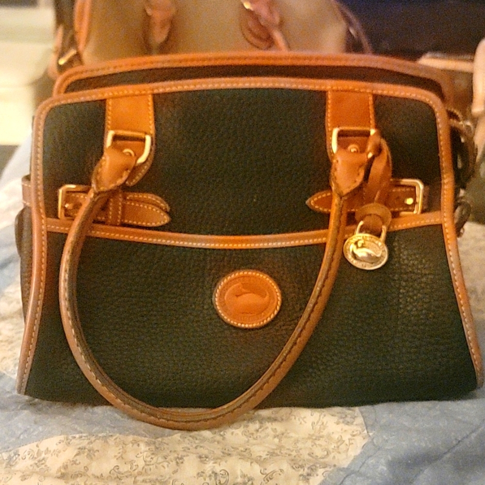 Dooney and bourke black and brown leather handbag